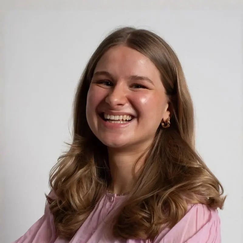 Porträt von Lene Koschuth aus dem Kundenservice von Tante Thea.